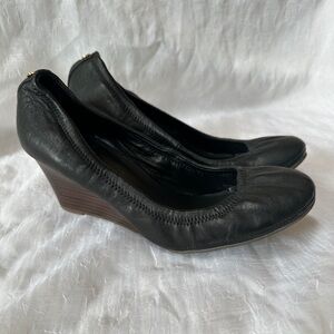 TORY BURCH Wedges